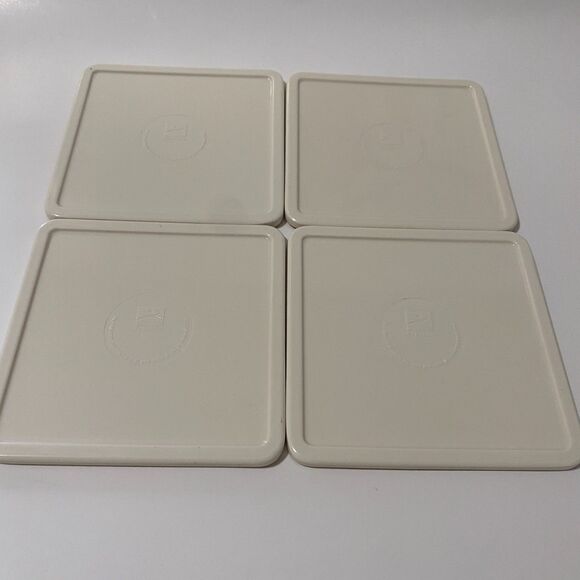 Vintage Plastic Coasters PRECEDIO 1960th Applejack Art Partners Design 4 pieces - Picture 3 of 8